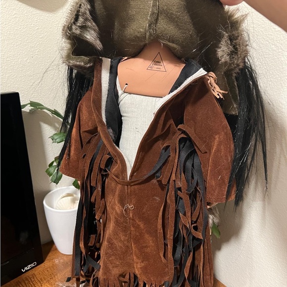 Native American Collector Doll – Limited Edition - Picture 2 of 2
